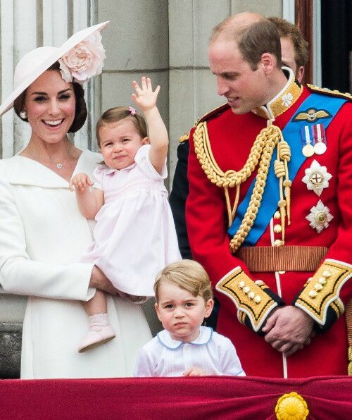 2 Toddlers, 1 Royal Balcony, And The Worlds Press: What Could Possibly Go Wrong?