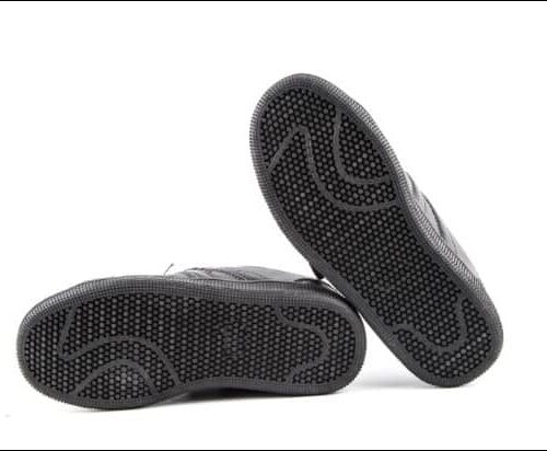 The Six Stages of Shopping for School Shoes