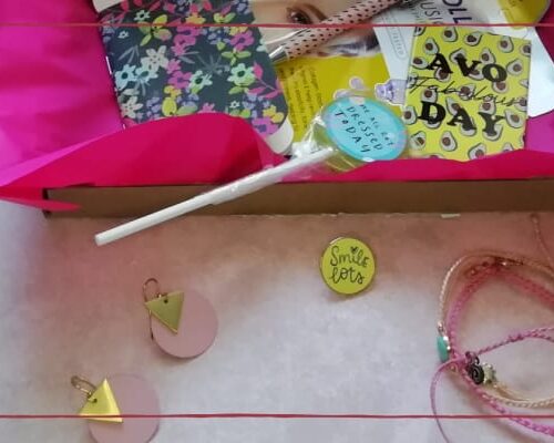 18 homemade letterbox hamper ideas