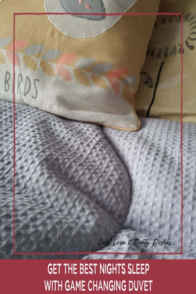Stylish and comfortable bedding that will improve your sleep. The Night Owl cover-less duvet is a must have for any bedroom