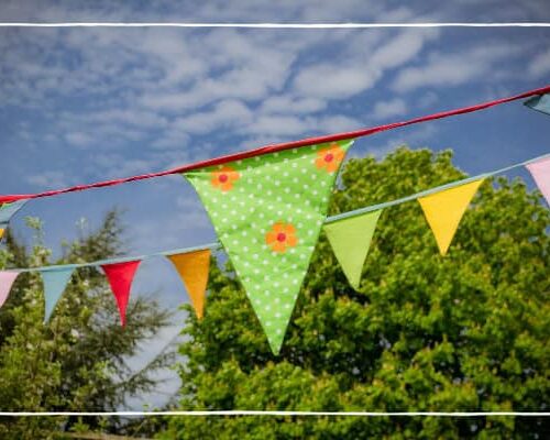 12 Brilliant Summer Garden Party Ideas