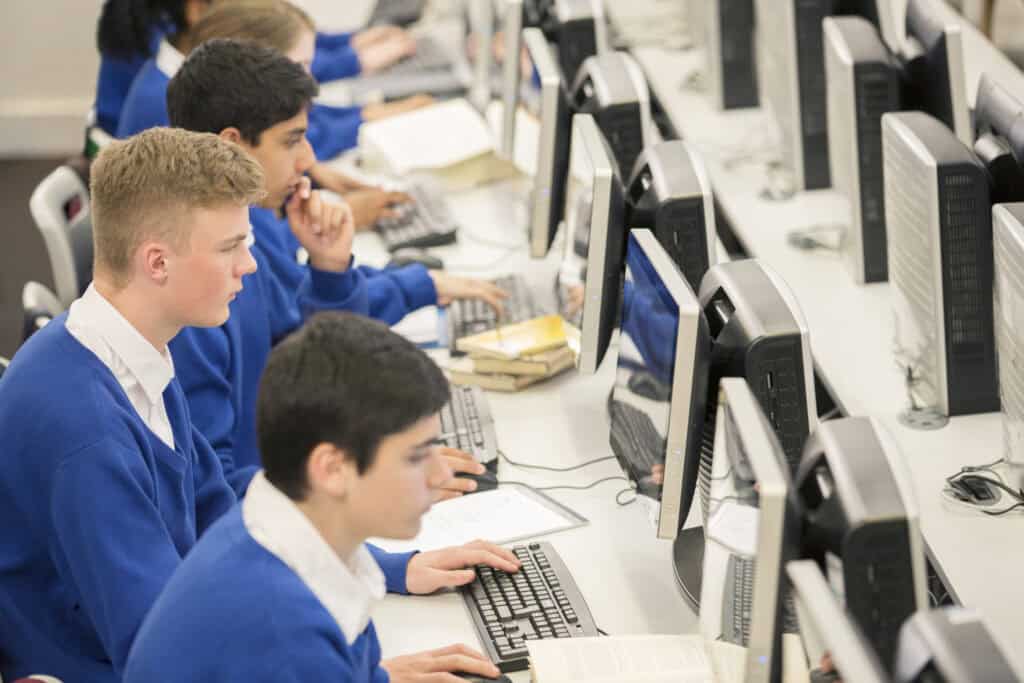 benefits of small class sizes