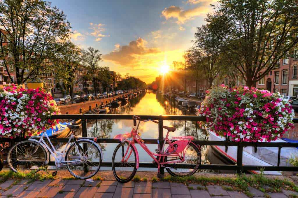 European cities for families