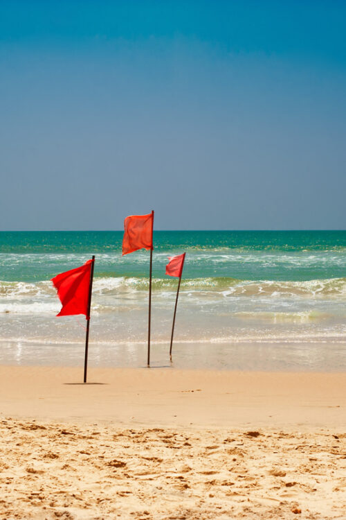 Top 10 Red Flags in Relationships You Shouldn’t Ignore