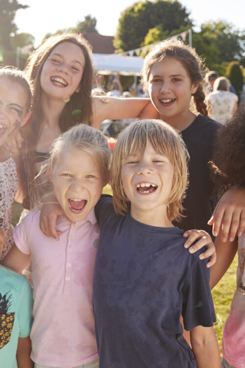Teaching Your Child the Value of Community 