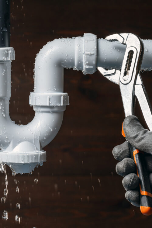 5 Clear Signs You Need Professional Plumbing Services at Home Urgently 