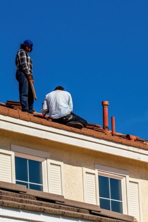 How Roof Repair Services Help Extend the Life of Your Roof