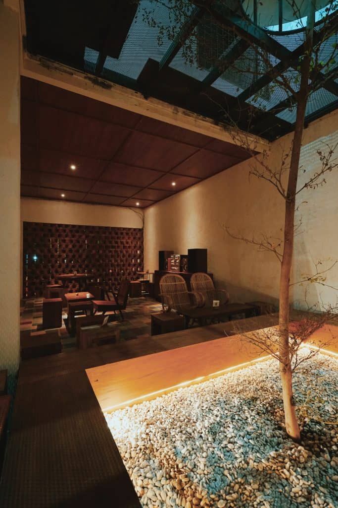 garden lighting