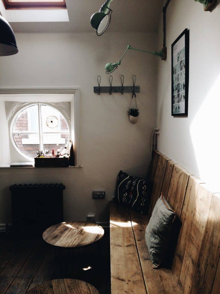 How To Nail the Rustic Home Decor Look